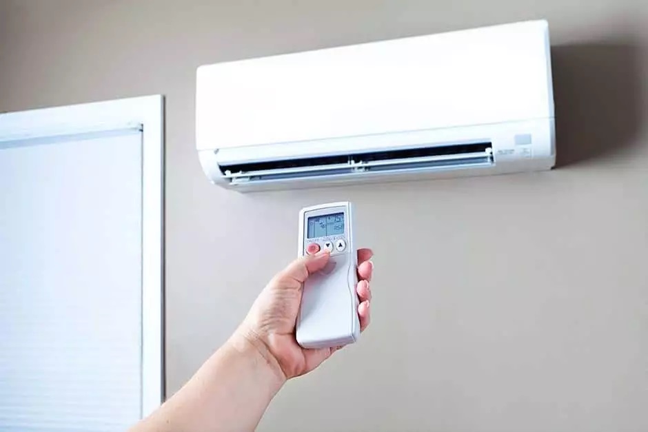 AC